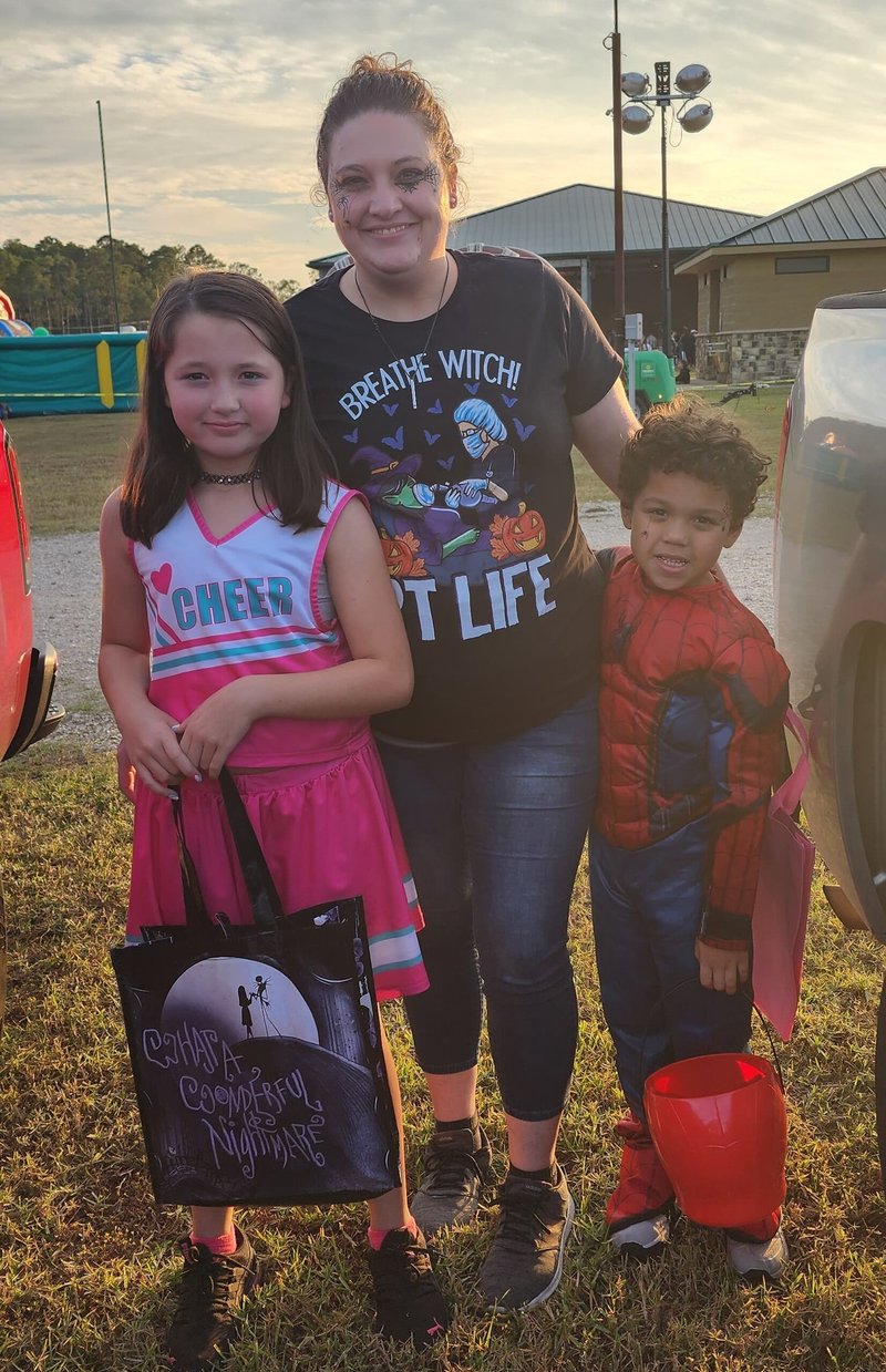 Meagan "MeaMea" Martin - Photo 6