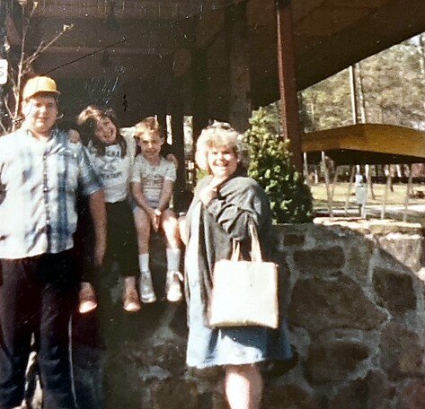 Mary Anita Peno - Photo 9