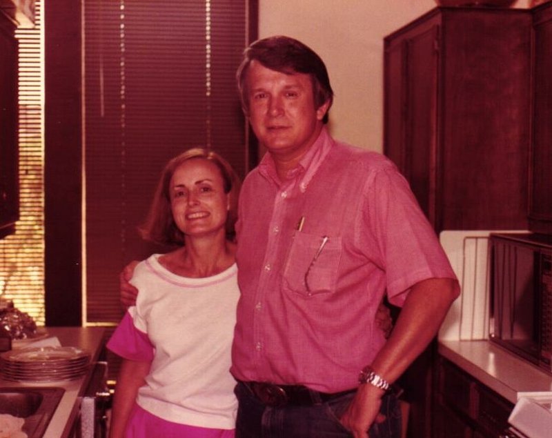 Beth Lazenby - Photo 11