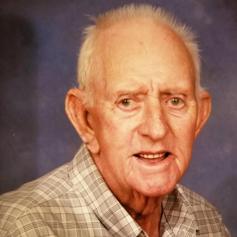 Kenneth Owen Miller - Photo 2