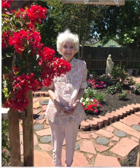 Rose Marie Connally - Photo 3