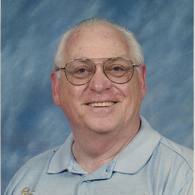 Richard Wayne Hughes - Photo 2